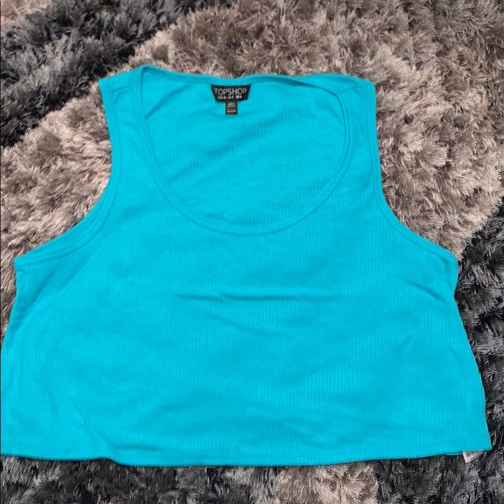 TOPSHOP crop tee size US4